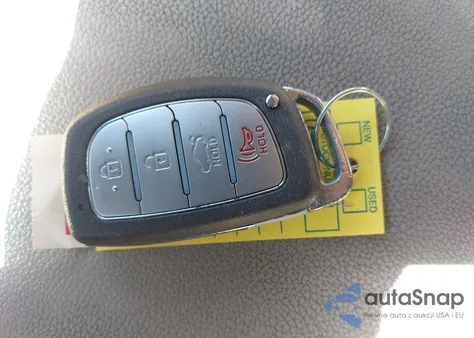 2018 Hyundai Elantra Value Edition z USA, uszkodzony, nr VIN 5NPD84LF6JH377535